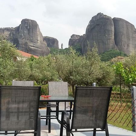 Olive Grove Apartment Калампака Екстериор снимка